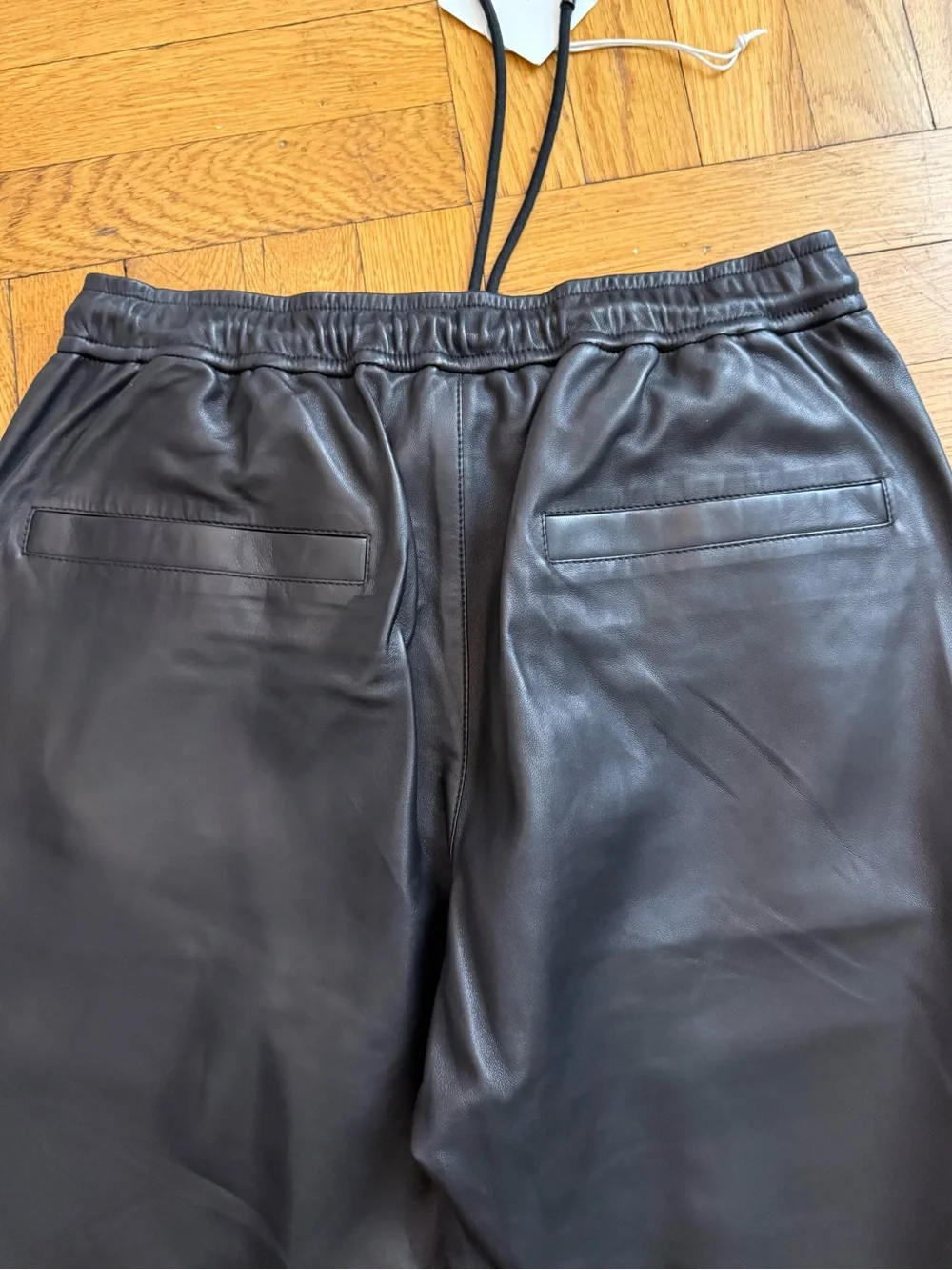 FRAME Men’s Cargo Leather Shorts